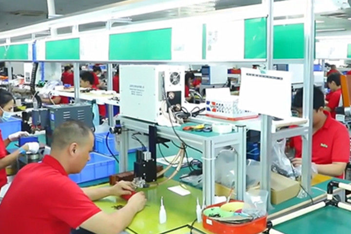 SHENZHEN KLESMAN TECHNOLOGY CO LTD línea de producción del fabricante